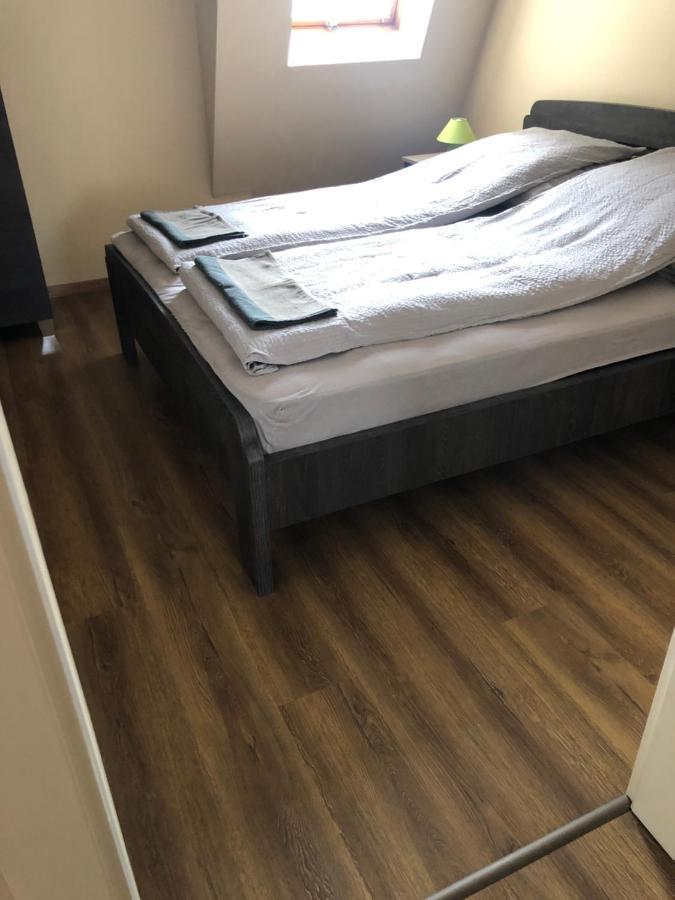 Alina Apartmanok Hajduszoboszlo Luaran gambar