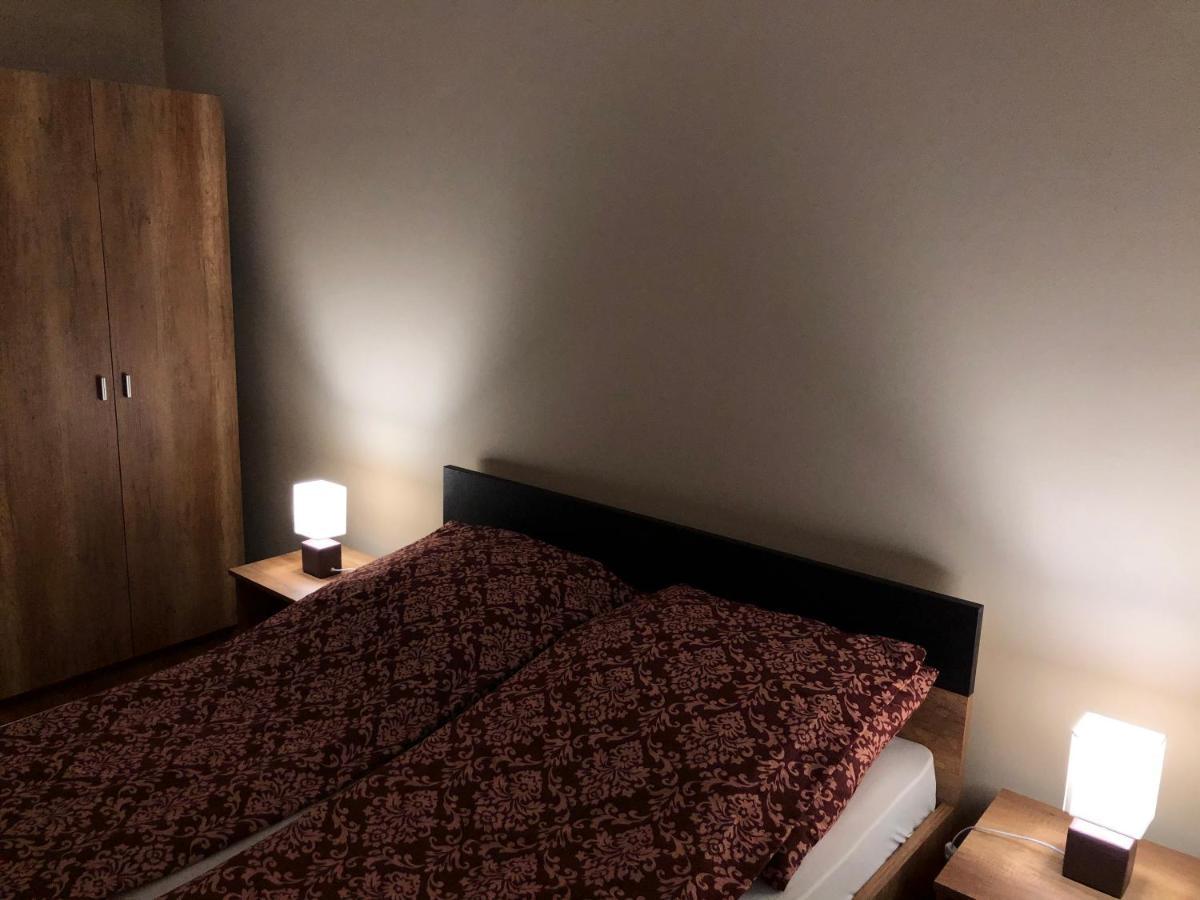 Alina Apartmanok Hajduszoboszlo Luaran gambar