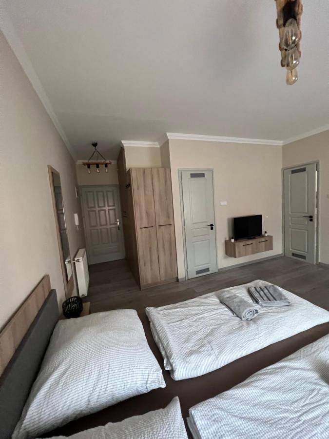 Alina Apartmanok Hajduszoboszlo Luaran gambar